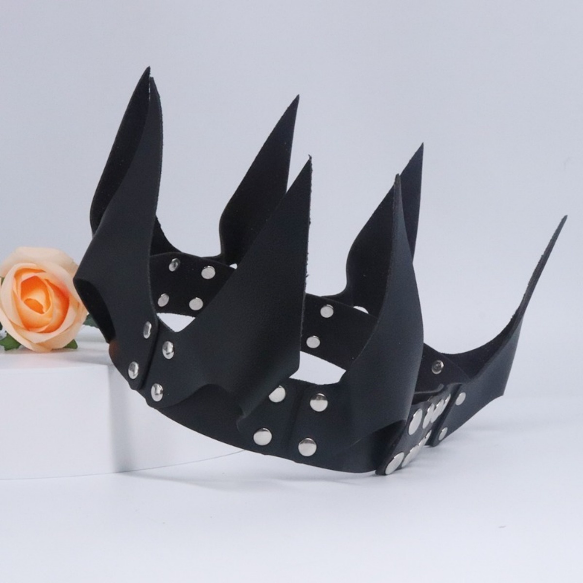 Coroa de chamas para mulher, i - Costumes avaliação e preço
